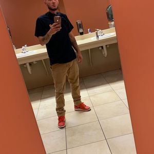 Meet your Posher, Chris